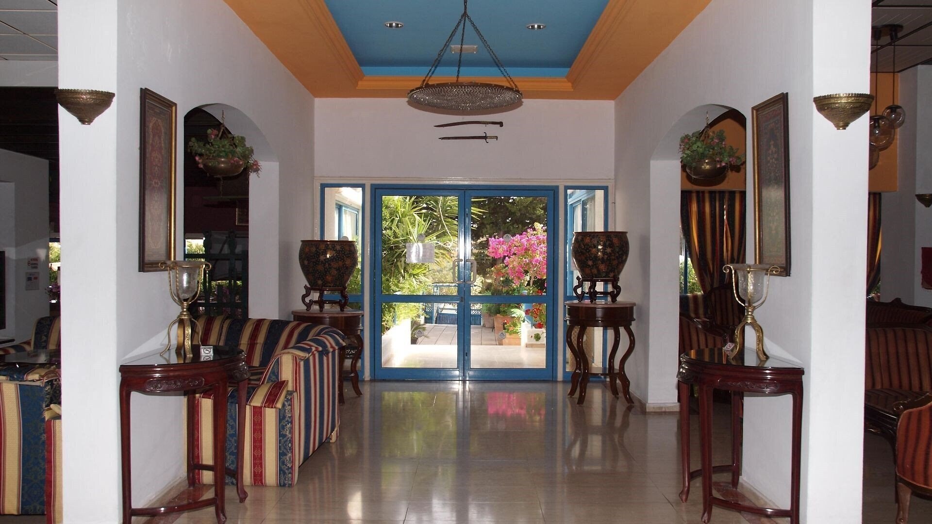 Изображение Paphiessa Hotel & Apartments 3*